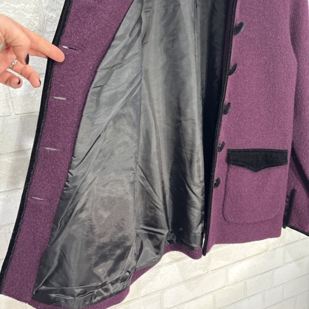 Vintage Icelandic Design Plum Wool Jacket Size M Velvet Trim Fall Blazer Classic - Picture 6 of 10